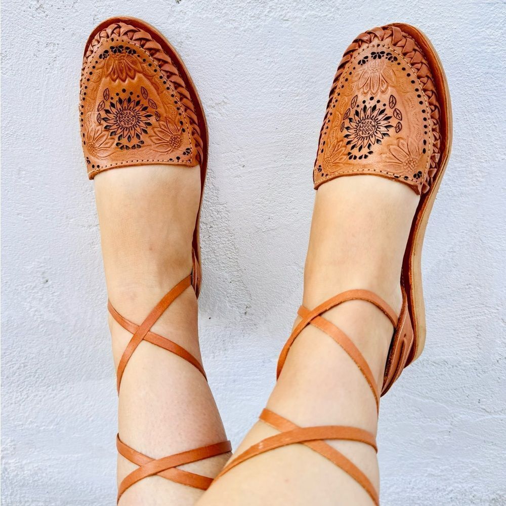 Handmade Tie Huarache 